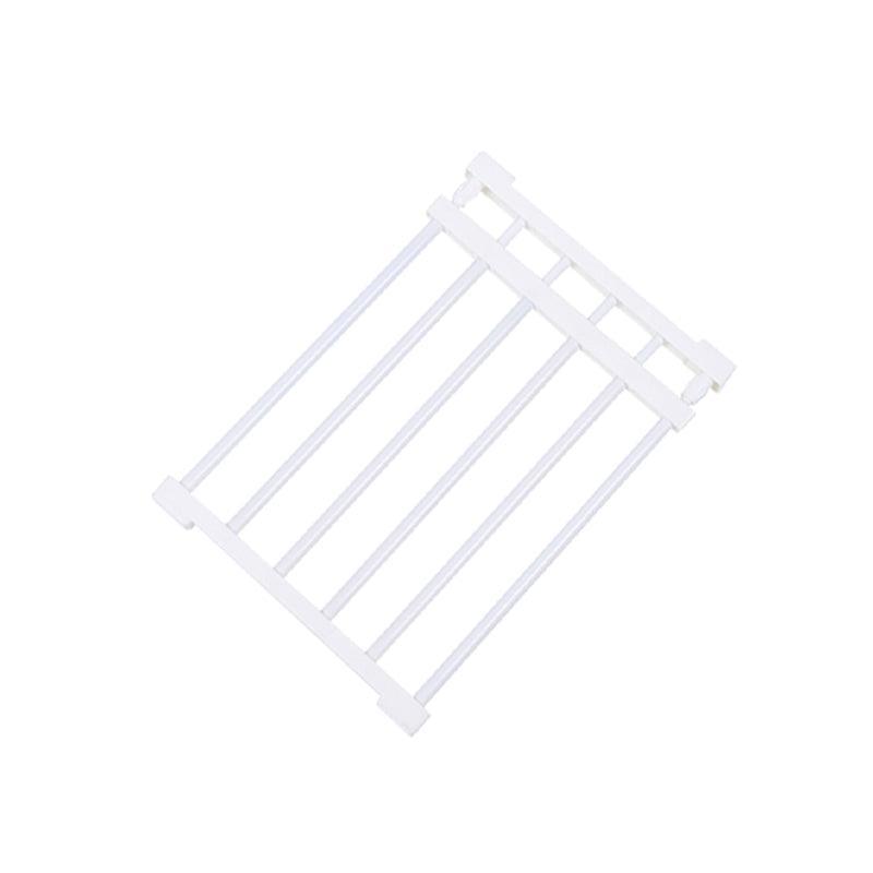 Adjustable No-Drill Closet Shelf