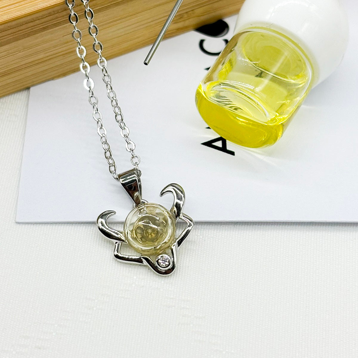 Sterling Silver Zodiac Aroma Necklace - Taurus April - May | Perfect Birthday Gift | Energy &amp; Healing | Diffuse on the go